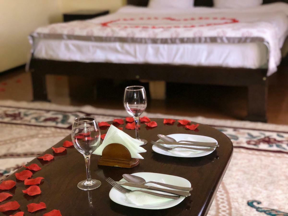 King House Hotel 비슈케크 외부 사진